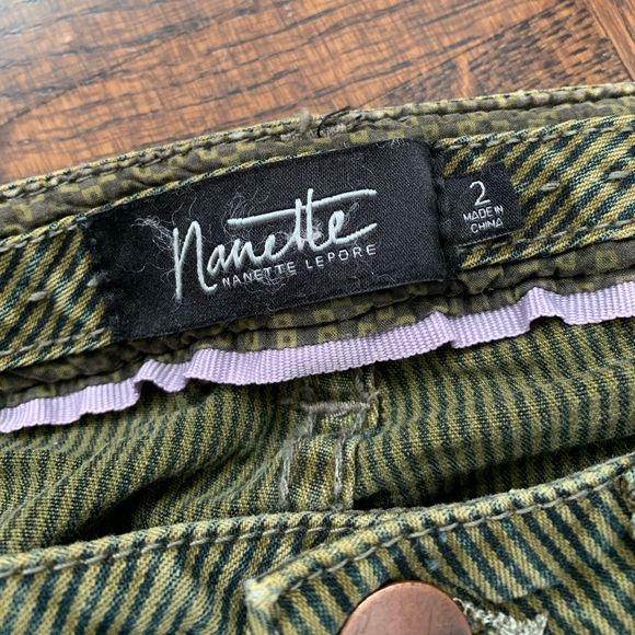 Nanette Lepore Nolita Skinny lightweight jeans. Size 2 - Picture 3 of 12